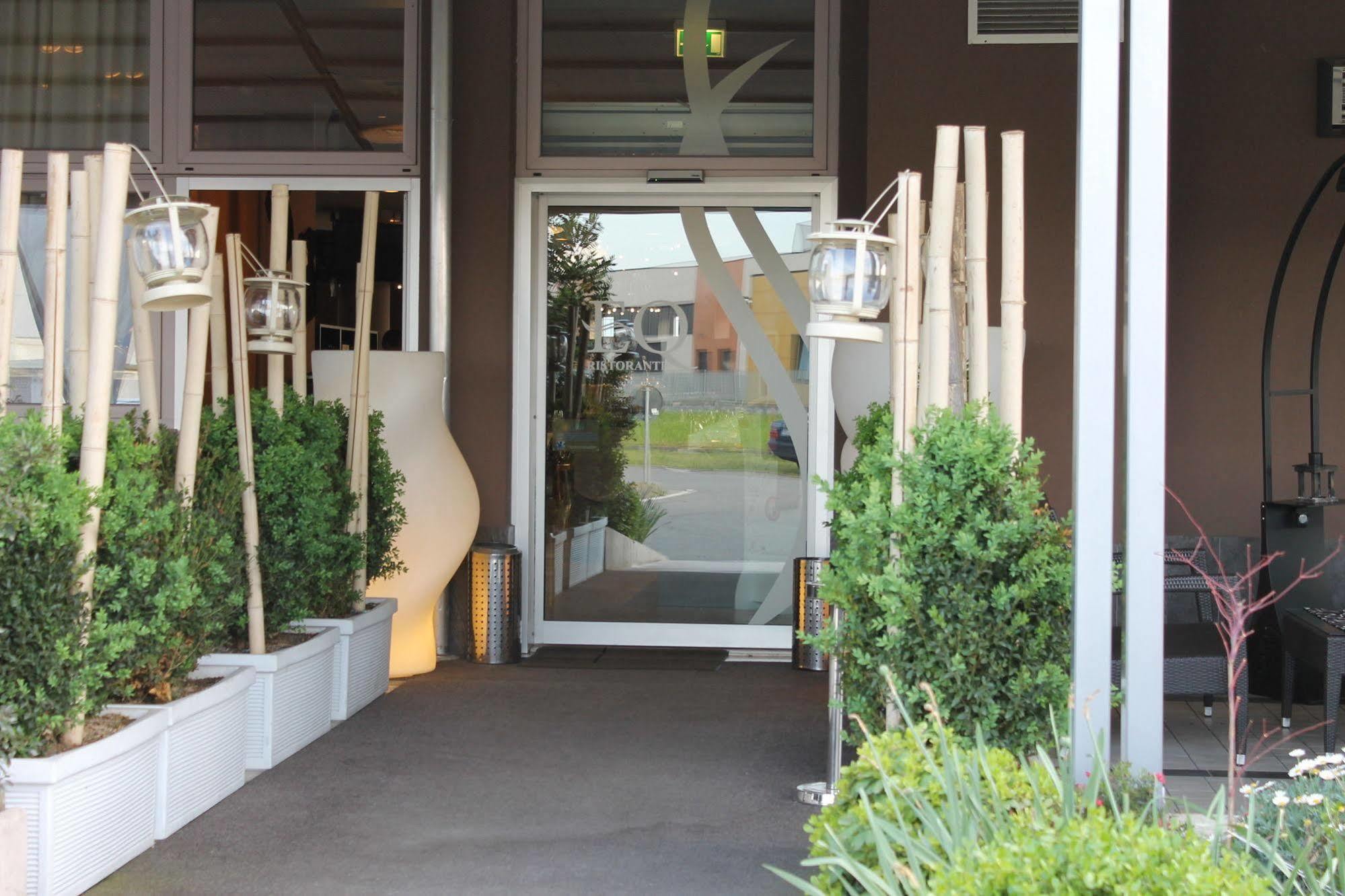 Eq Hotel Travagliato Extérieur photo