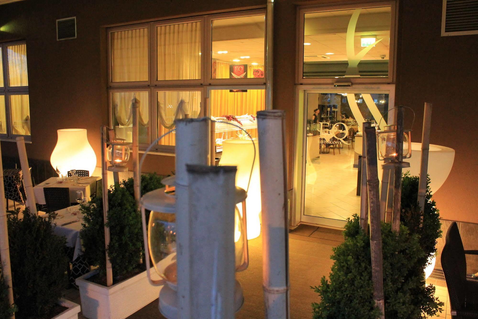 Eq Hotel Travagliato Extérieur photo